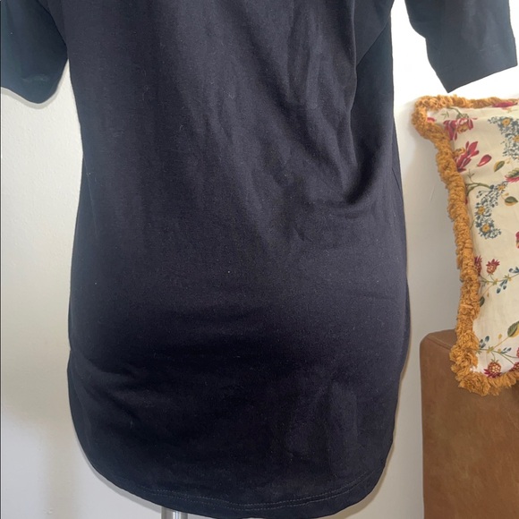 Graphic T-Shirt - Picture 6 of 8